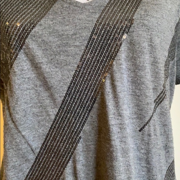 Ellen Tracy V-Neck Tee with Sequin Embellishment - Picture 7 of 7